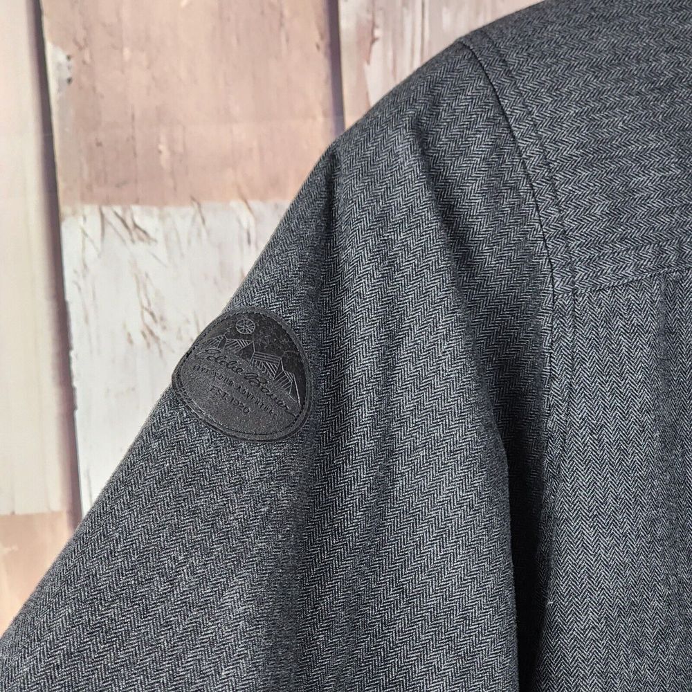Eddie Bauer Outdoor Mens 2XL Zip Up Charcoal Faux Fur Lined Jacket Pockets‎ Warm - Picture 14 of 16